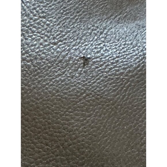 Gussaci Black Leather Crossbody Bag Adjustable Strap & Multiple Zipper - Picture 6 of 7